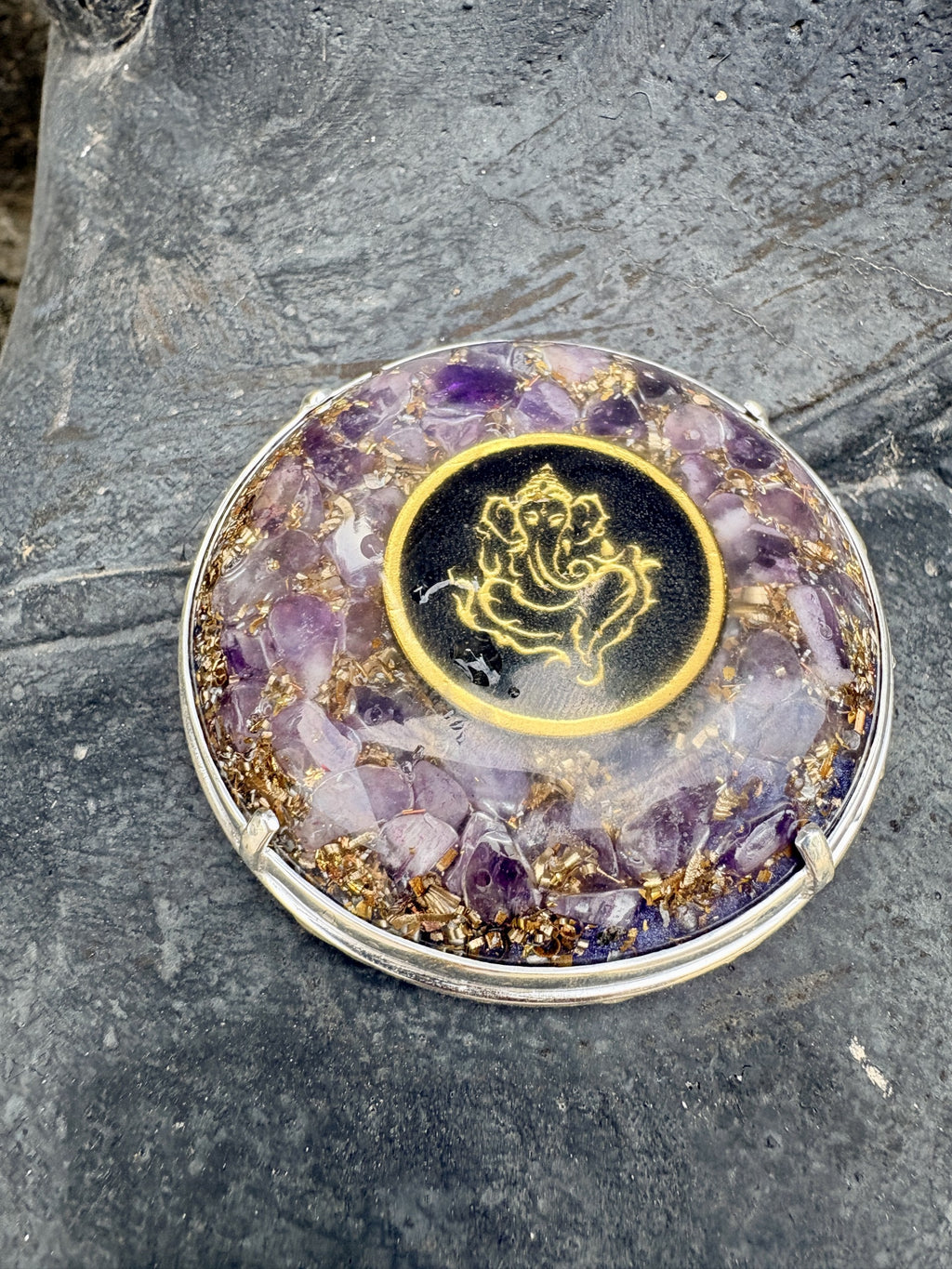 Ganesha Pocket Orgonite Meditation Disc full raw Amethyst gold leaf gold Ganesha medallion black resin silver decorative border ring 62mm Batuan Bali