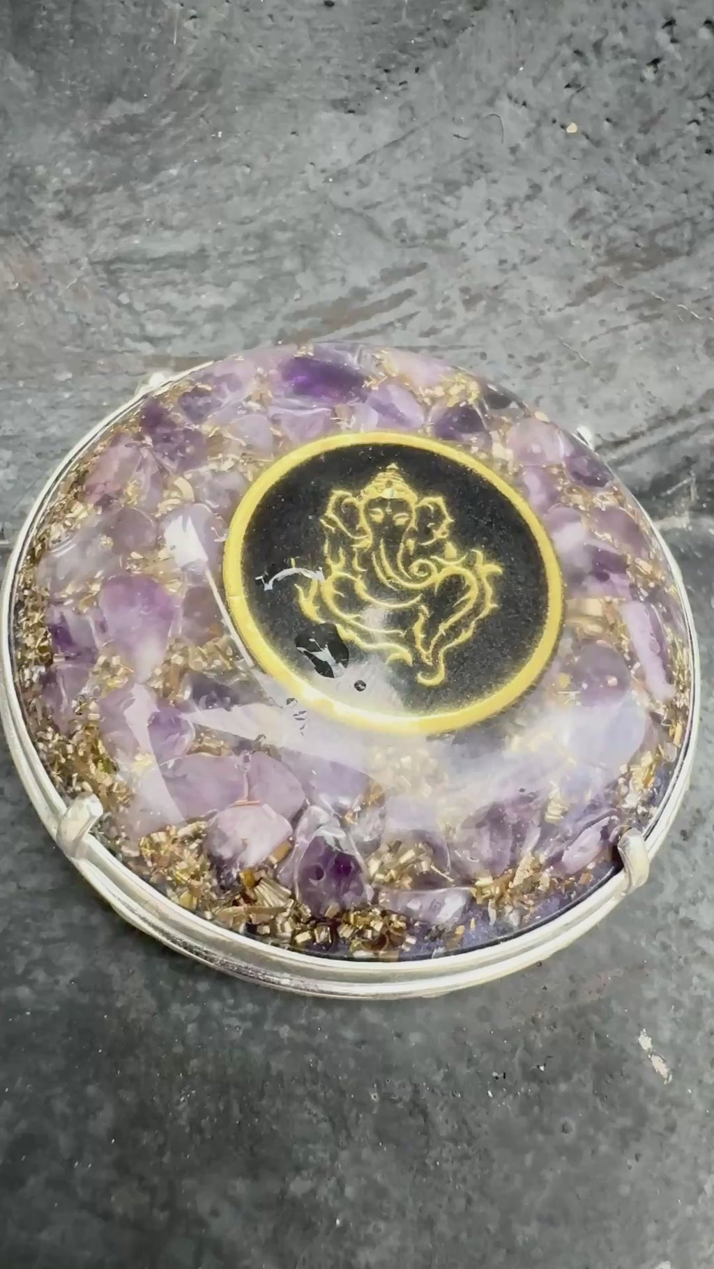 Ganesha Pocket Orgonite | Full Amethyst & Gold Leaf | Sacred Ganesha Medallion | Focused Meditation, Obstacle Removal & Divine Abundance | 62mm Disc